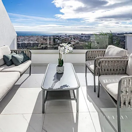 Lae212d - Penthouse With Roof Terrace And Stunning Sea Views * Estepona